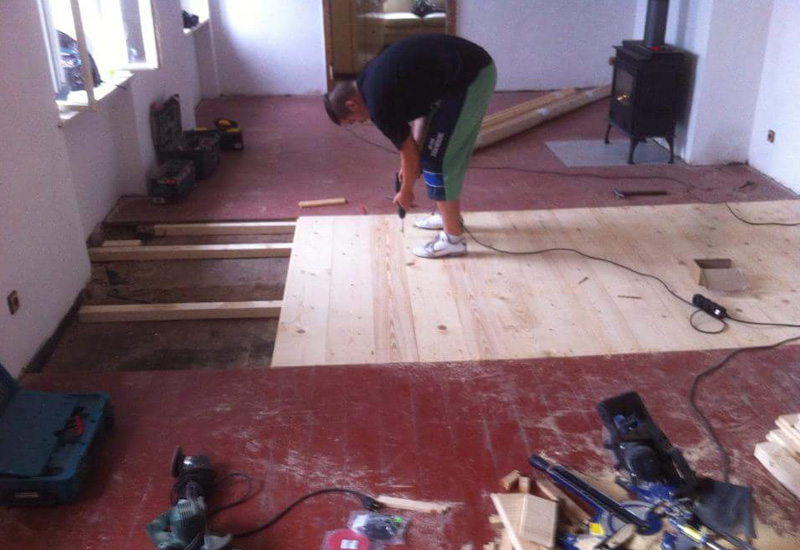 Oprava staré dřevěné podlahy